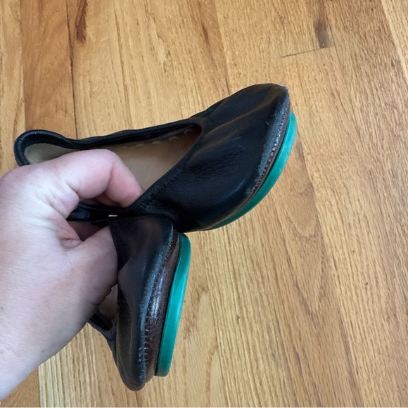 Tieks by Gavrieli Black Leather Ballet Flat Shoes Size 6 - Picture 4 of 7